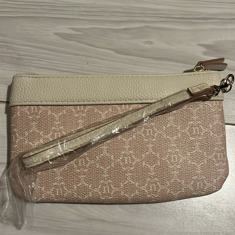 Nanette Lepore WRISTLET Logo Tech Clutch Vegan Leather - Picture 3 of 4